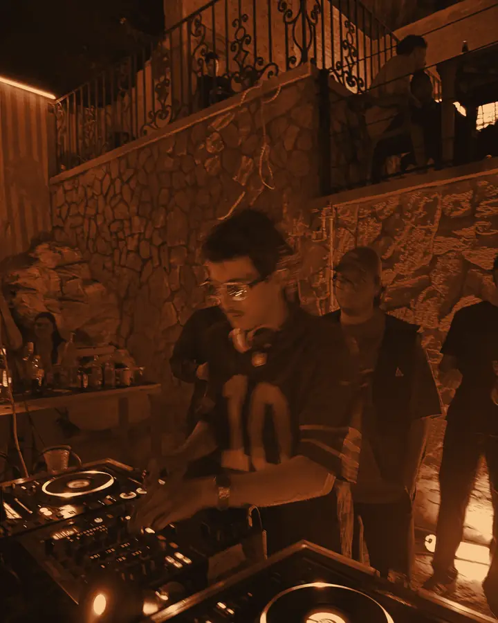 Dr. Leño en los CDJs
